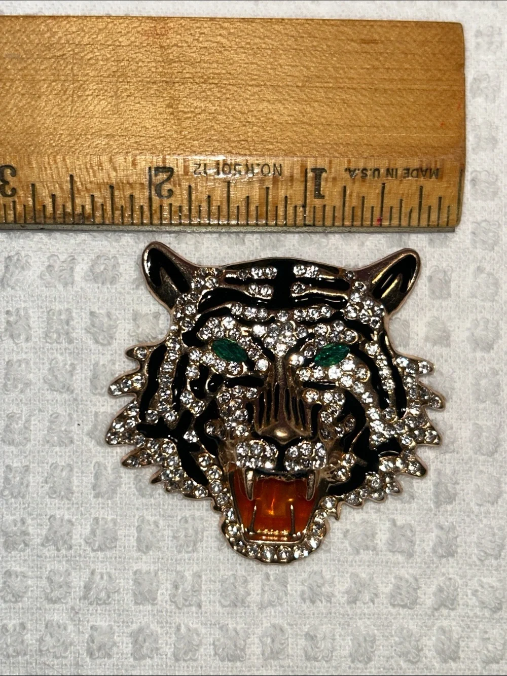 Rhinestone Roaring Tiger 🐅 Brooch